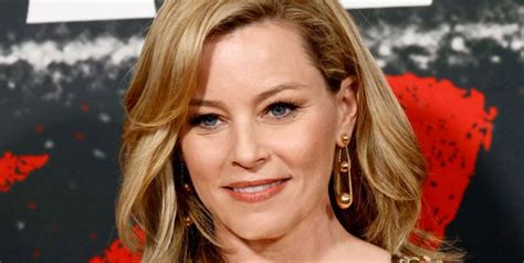 elizabeth banks nude|Elizabeth Banks, 49, Glows in Latest。